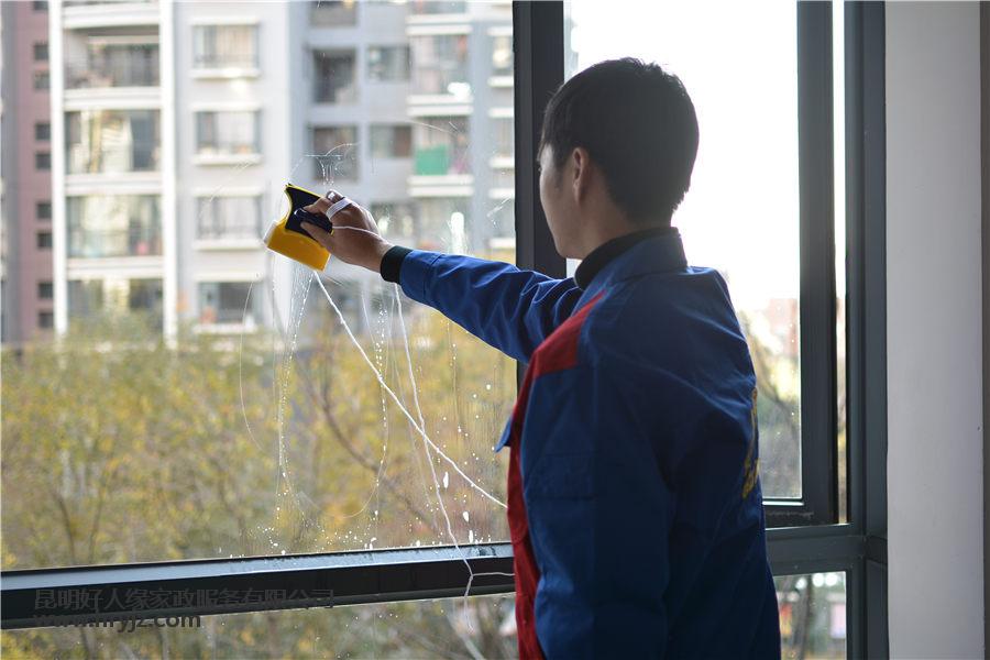 同样是清扫卫生，为什么本人清扫的总没有家政阿姨的好？
