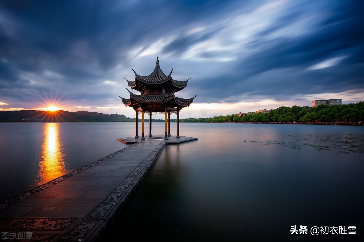暑月暑诗三首赏读，李白的酷暑，苏东坡的豪雨，杨万里的俏荷花-第4张图片-非凡网