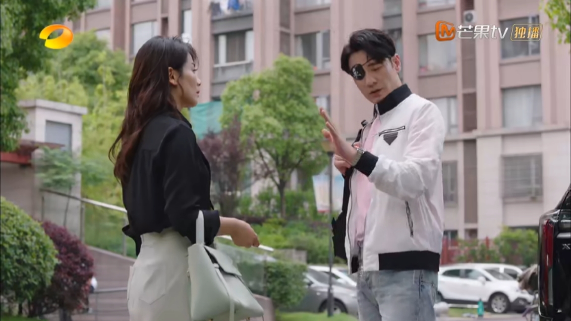 《陪你一起长大》要快乐还是要优秀?妈妈们选择都一样 《陪你一起长大》要快乐还是要优秀?妈妈们选择都一样,口是心非