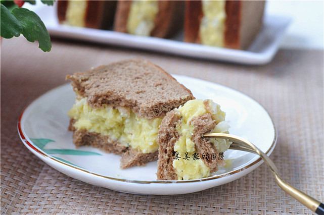 入夏瞌睡多，早餐就愛雞蛋夾！ 5分鐘搞定，低脂高能量，太香了