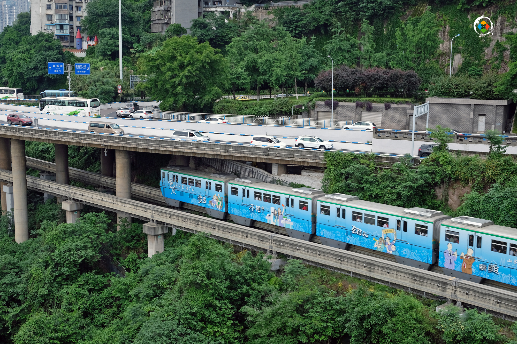 重庆春节大数据解读：电影票房新高，公共交通客运量超2100万