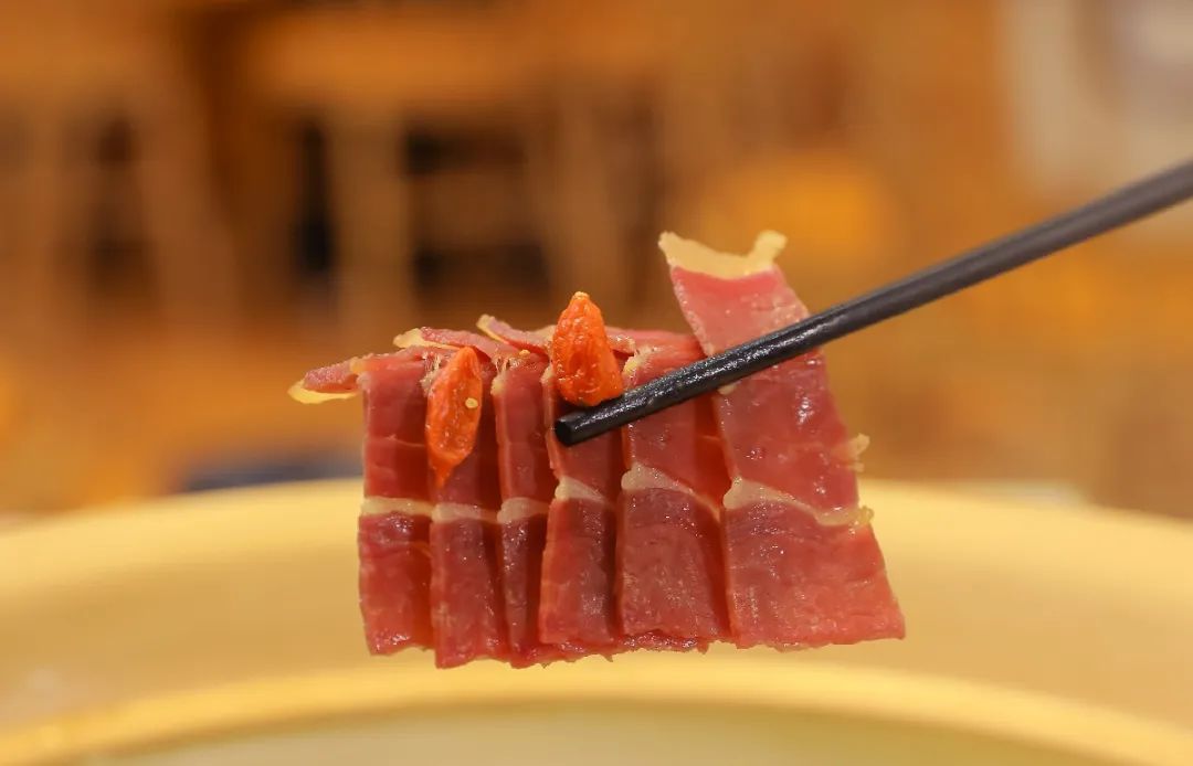 干饭人冲鸭！冬天的第一锅老鸭煲就到鸭连連