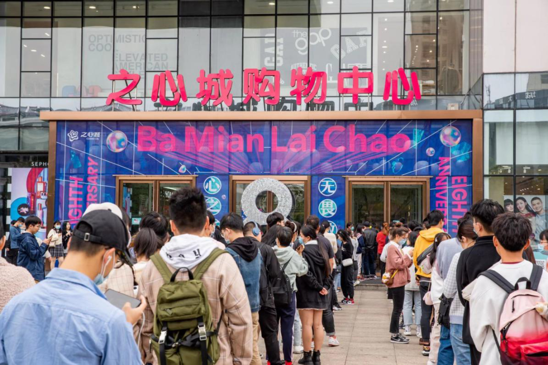 双星闪耀 汉博商业两大自有品牌项目同获殊荣