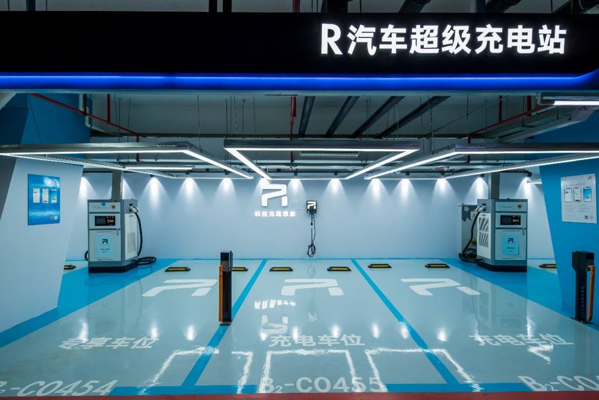 跑出“R加速度”R汽车新零售渠道布局首年破百