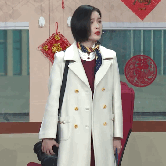 八字|众星春晚首秀谁赢了杨幂红裙惹火 倪妮白到发光张雨绮土上天