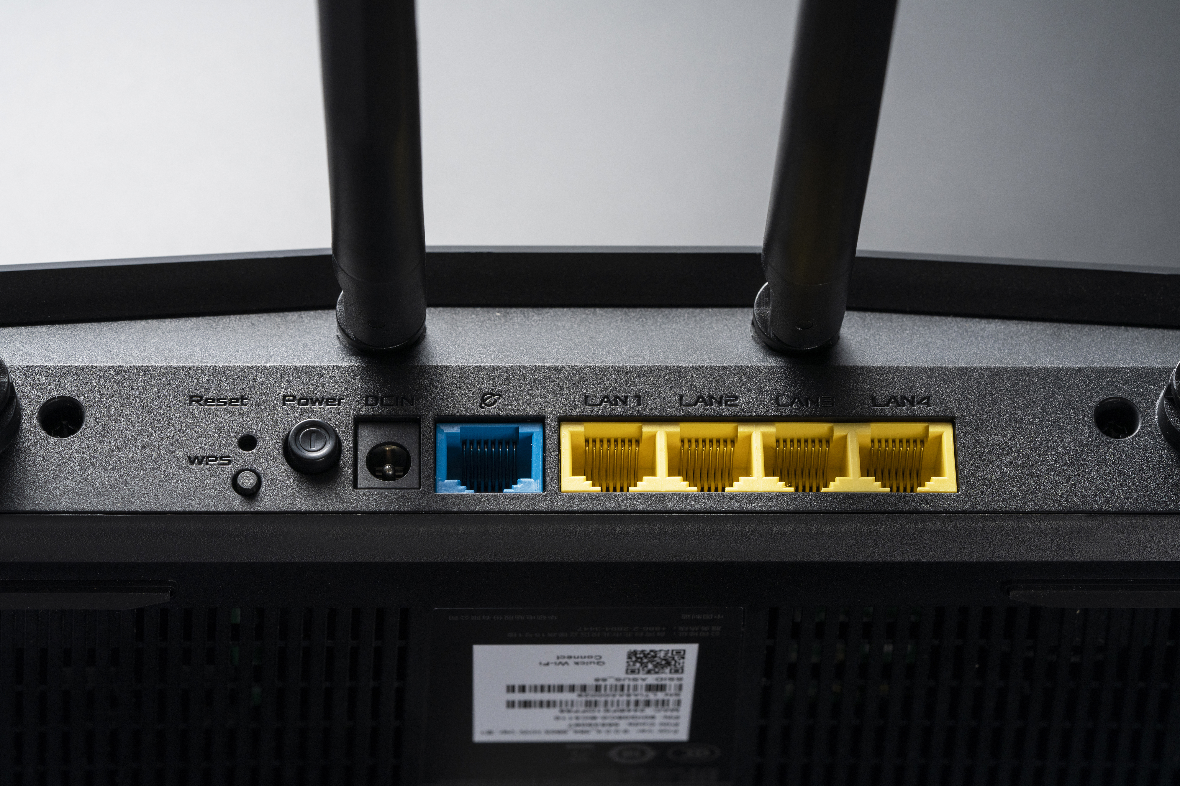 唤醒心中的梦想!华硕rt-ax56u热血版电竞路由