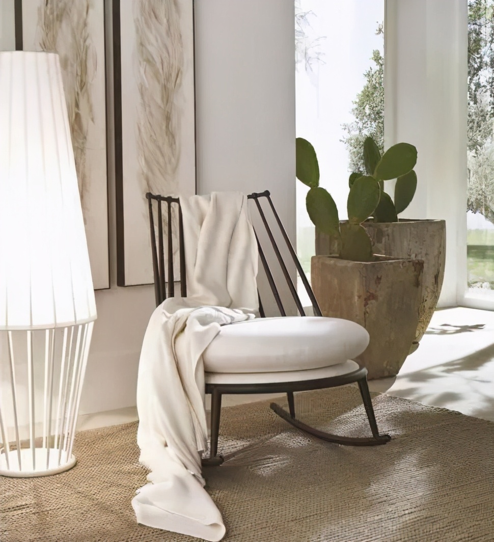 这把人类高质量座椅，和皇冠一样闪耀