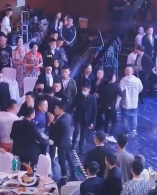 快手四川可乐与次惑小仙女1亿天价分手费背后是什么回事？