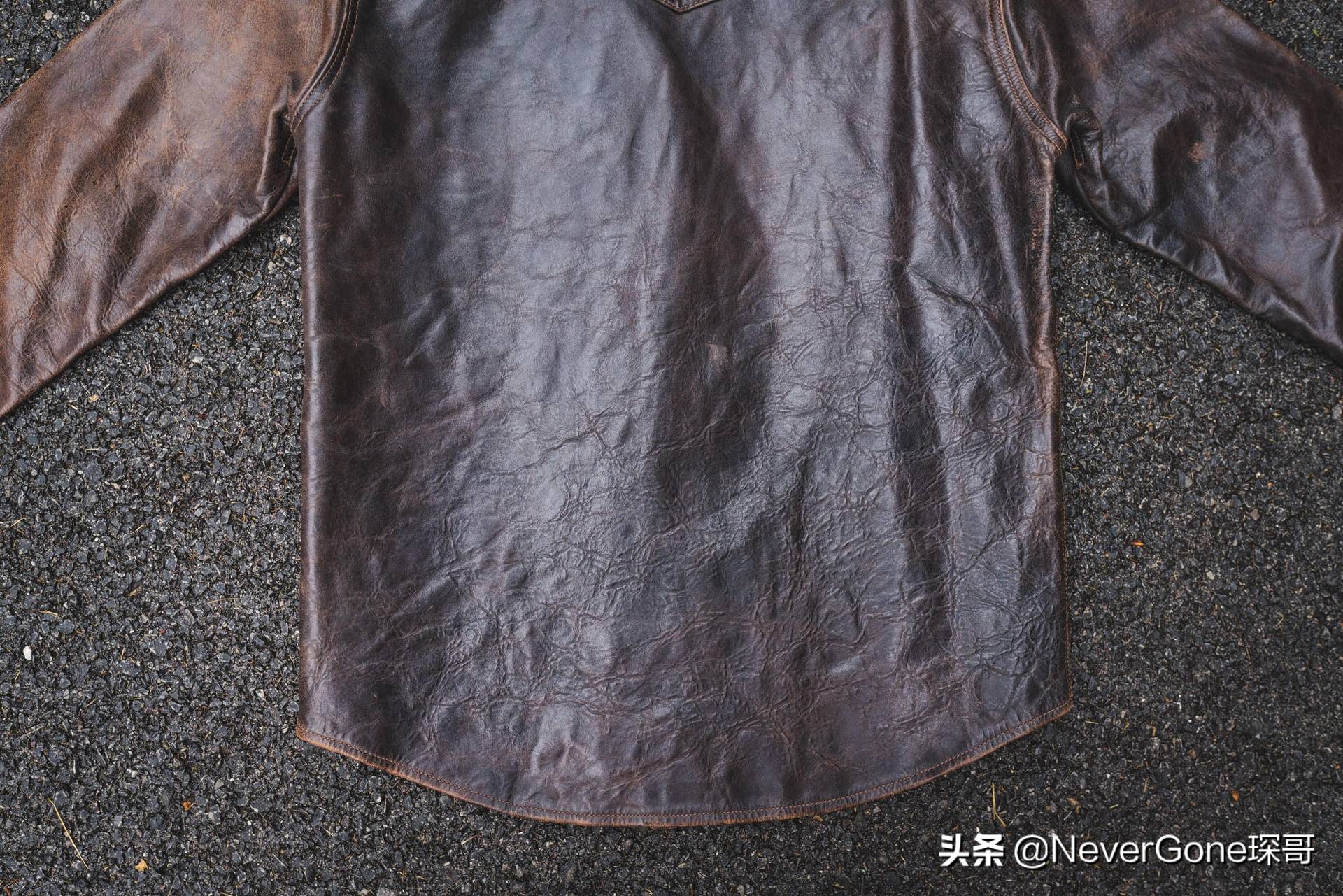 一件咔的一批的衬衣——加州小熊拼色皮衬衣