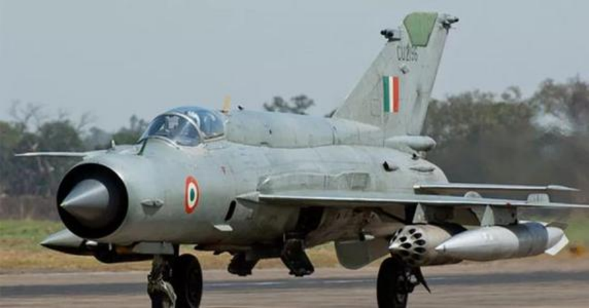 6:2！巴铁枭龙完爆阵风，印度空军还能拿什么来遏制中国？