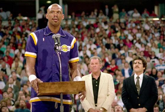 若是没有乔丹，谁能够成为NBA历史第一人？这4人