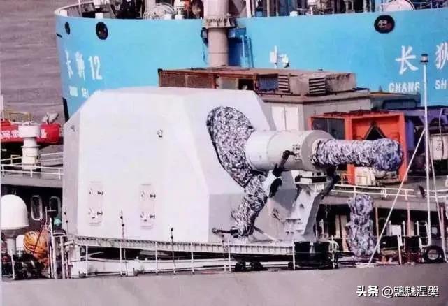 为抗衡中国，印度国产航母还没服役呢？就急着建造两栖攻击舰