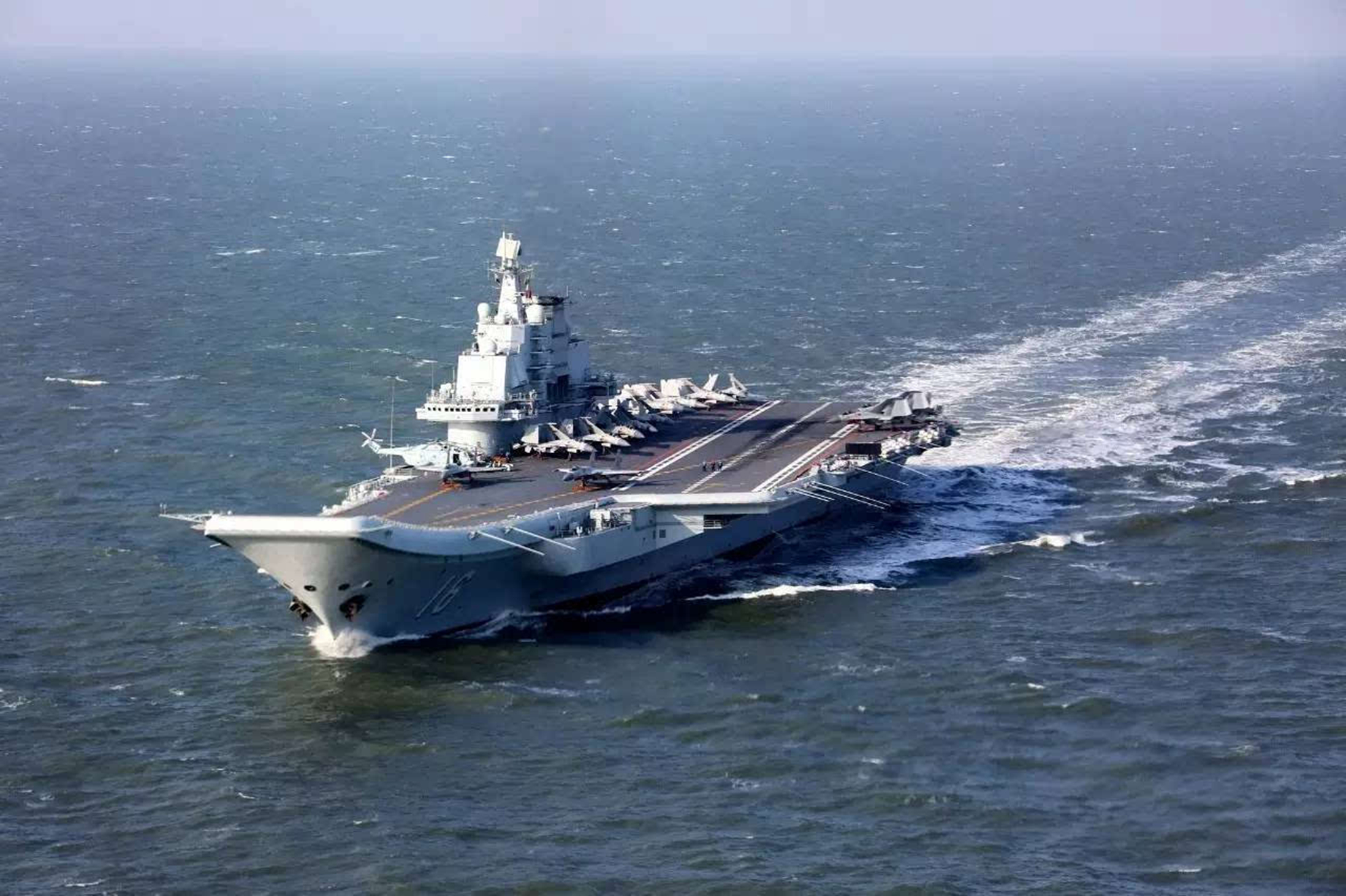 今天人民空军强势驱离美军战机顽疾需治问题不能留给后辈人