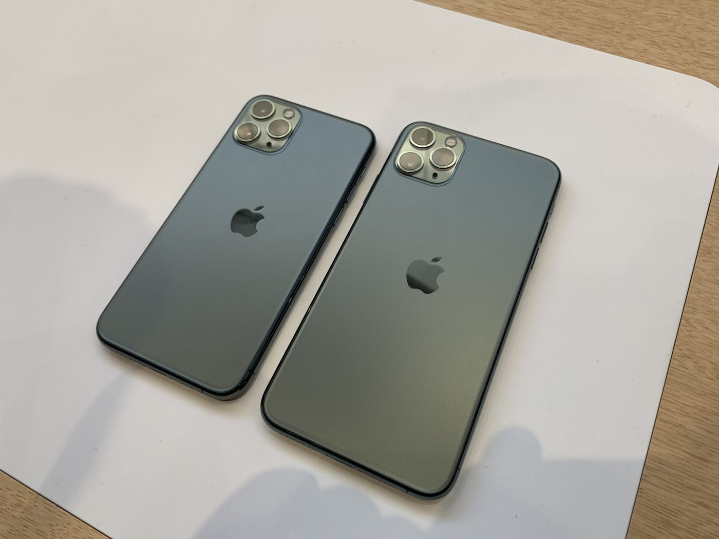 三款iPhone新手机如何选？看看我的共享，再买不晚