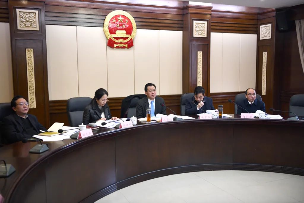 市五届人大常委会第74次主任会议举行