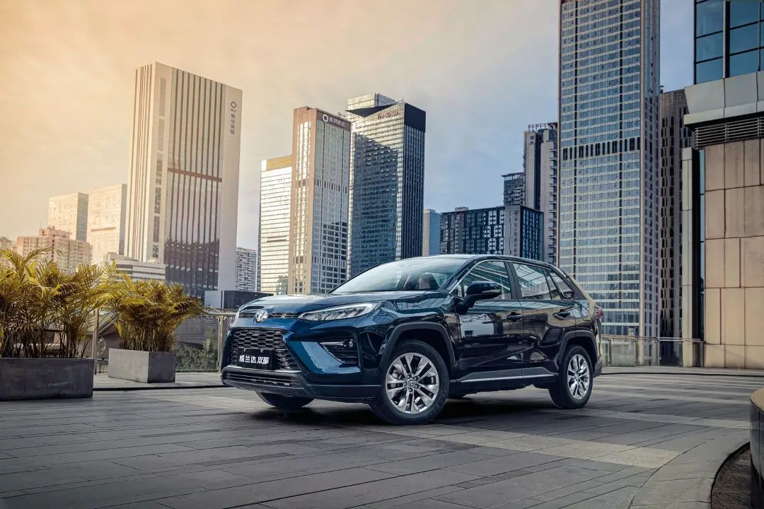 威兰达出高性能版了？还巨省油？价格还跟双擎差不多？