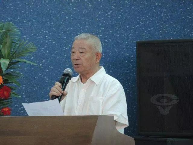 甄子丹：逼赵文卓退圈，打到吴京喊疼，这些年他到底做了些什么？