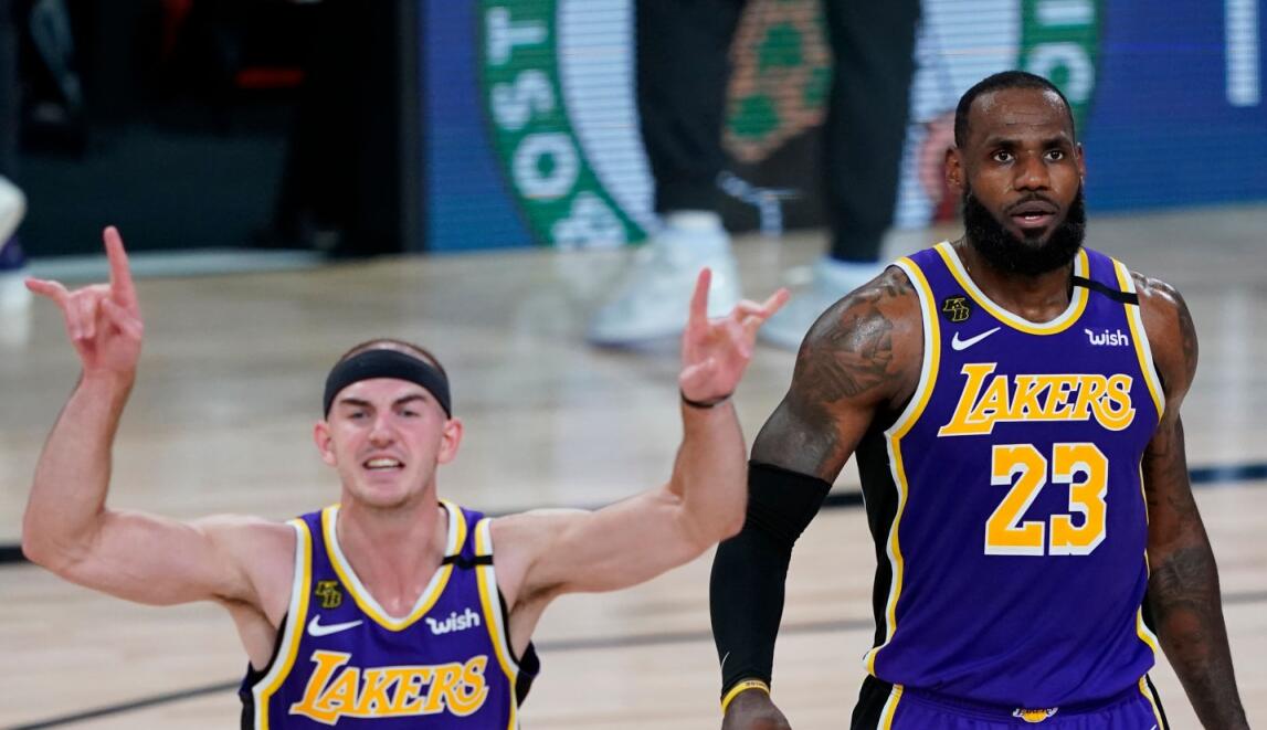 3戰在場全贏10+，湖人暗藏正負值王真穩！詹眉絕配饞壞全聯盟