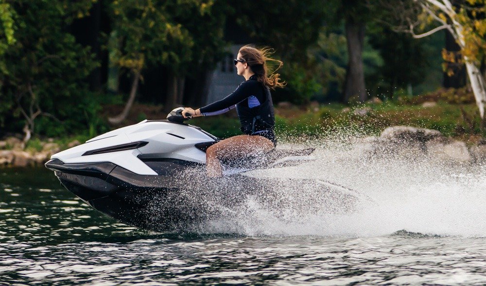 加拿大摩托艇制造商Taiga Motors推出了一种新型的全电动摩托艇