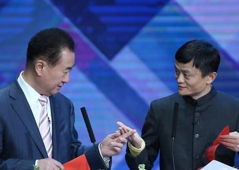 3年还债四千亿，手里仍有400亿！“王首富”不再