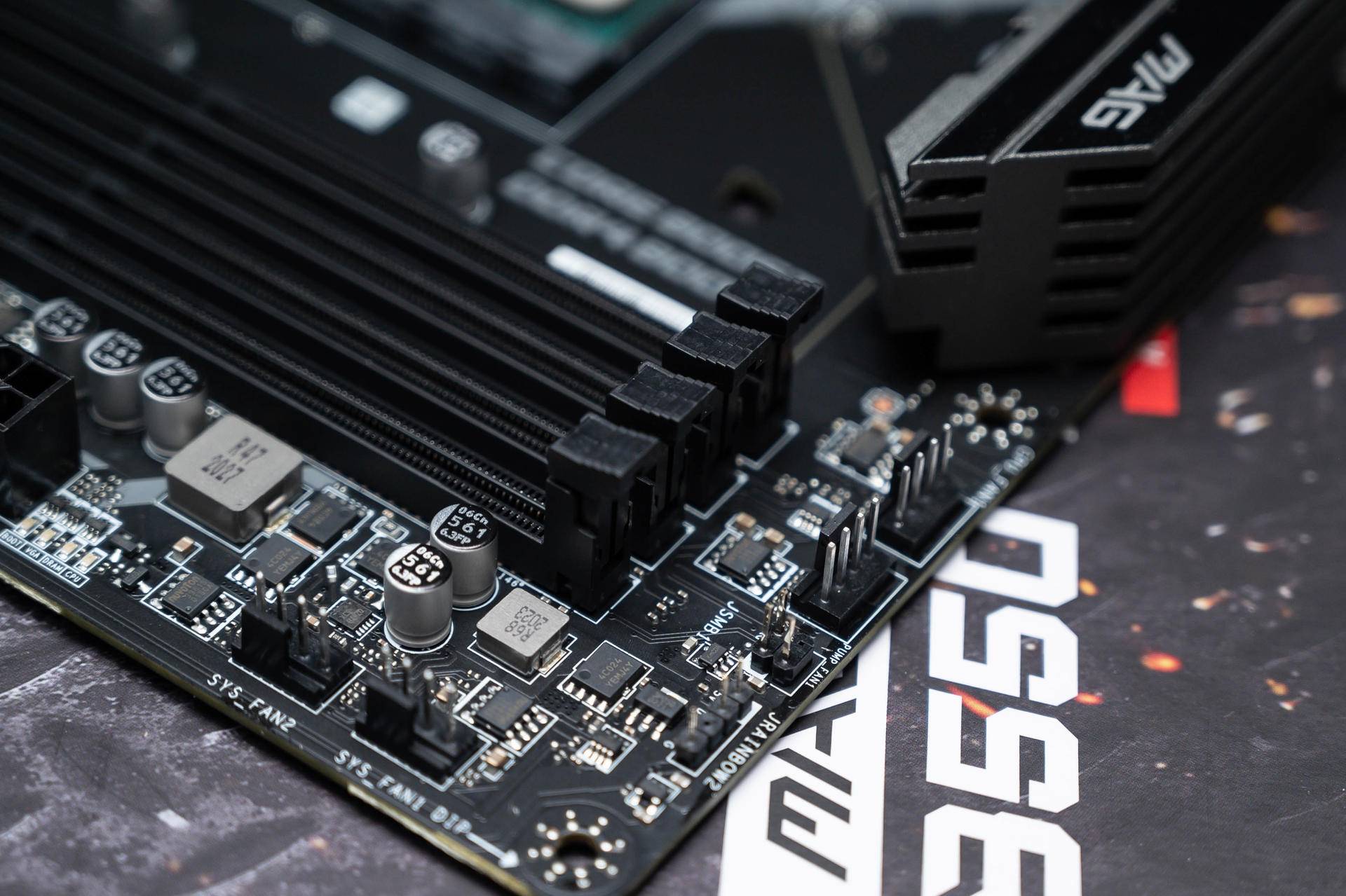 B550超强兼容性PCIe 4.0战未来这才是高性价比