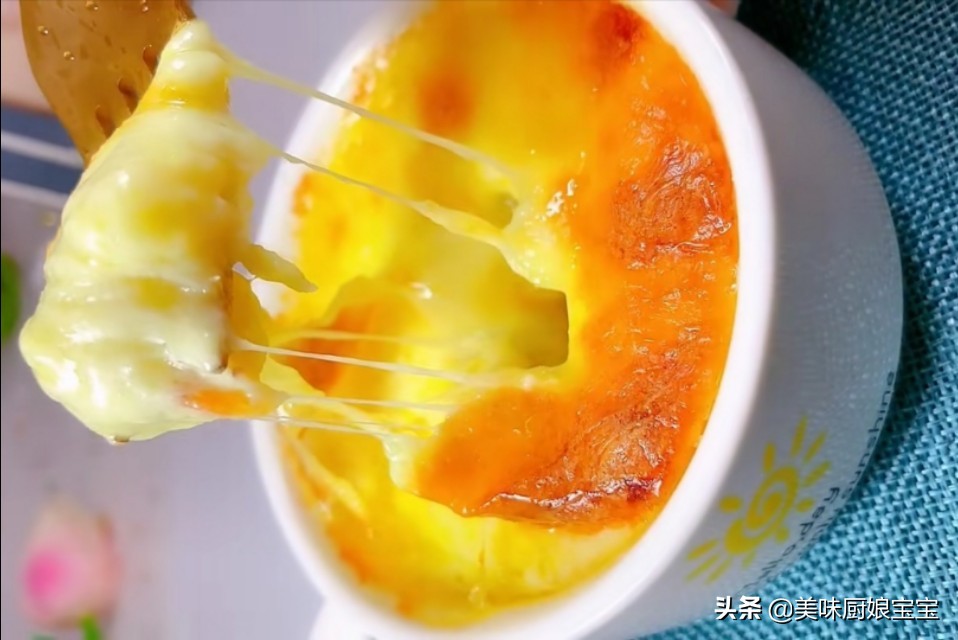 红薯别再煮着吃了，这样做看着就有食欲，12个月的宝宝也可以吃 No.2