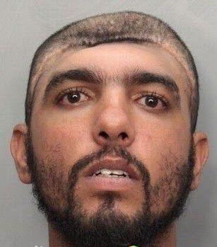 原本只是涉嫌教唆卖淫，却因具有独特生理特征而红遍全球