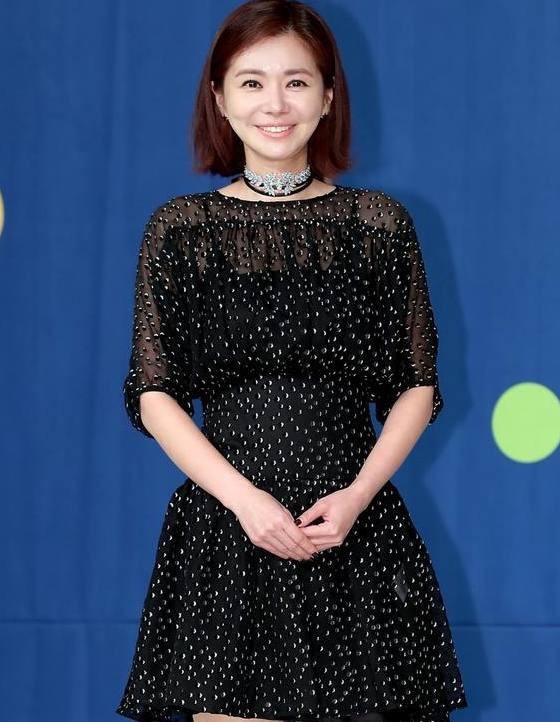 《人鱼小姐》过去19年：2位演员自杀，2位至今未