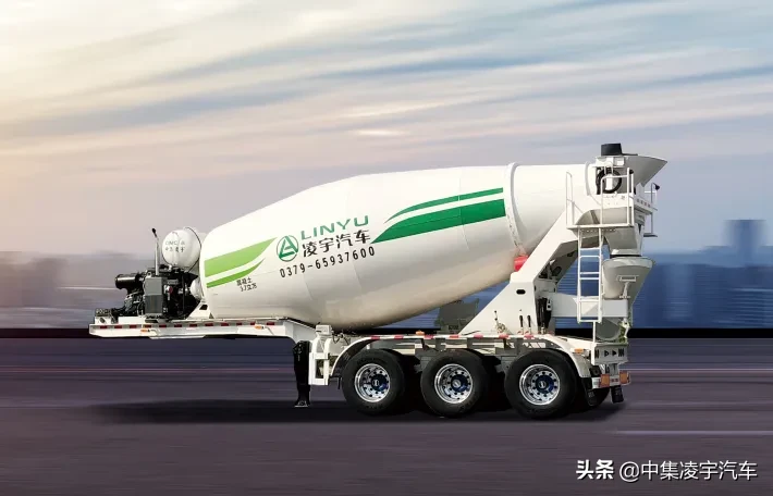 半挂混凝土搅拌车会是行业新风口吗？听听专家