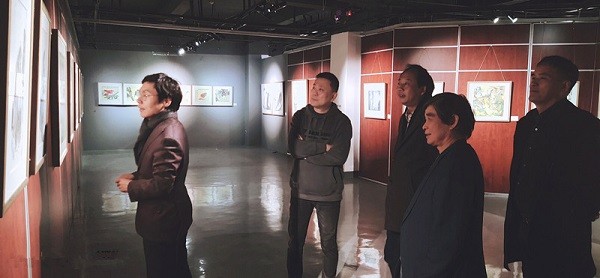 獻(xiàn)禮建黨100周年 孔奇繪畫回顧展在武漢卓爾美術(shù)館舉行