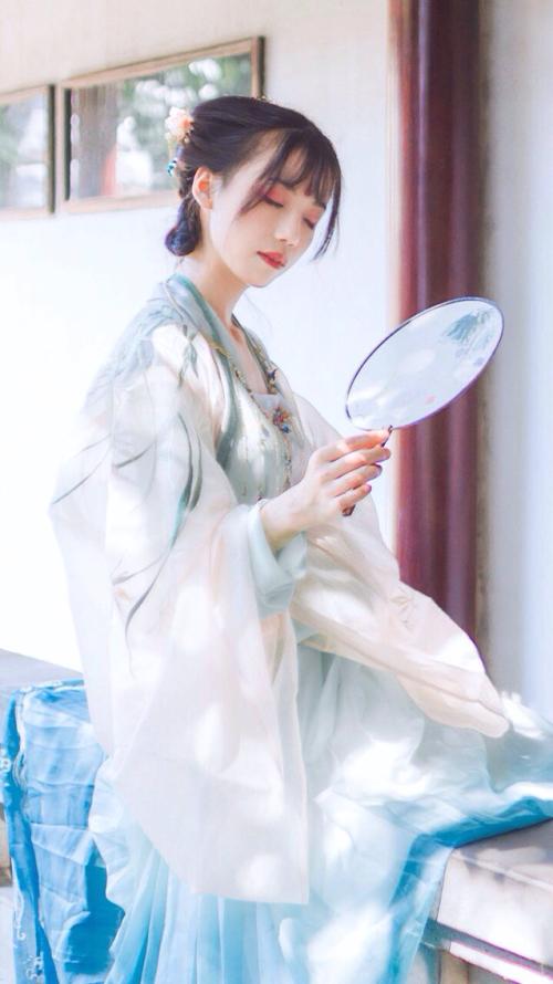古风女神银临成名背后的瓜