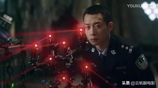 从《士兵突击》到《重生》，“文青硬汉”张译