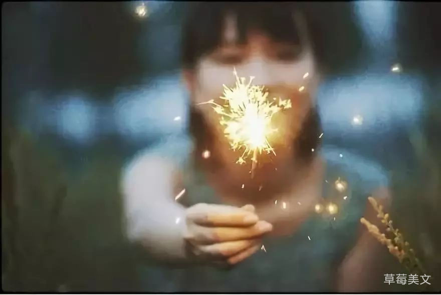 一个人发呆的说说短语 静静的放空自己的句子图片