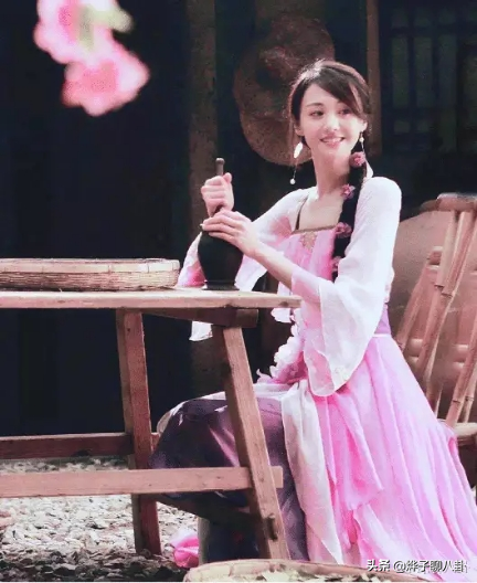 郑爽或将与肖战合作新剧？剧组未官宣，两家粉