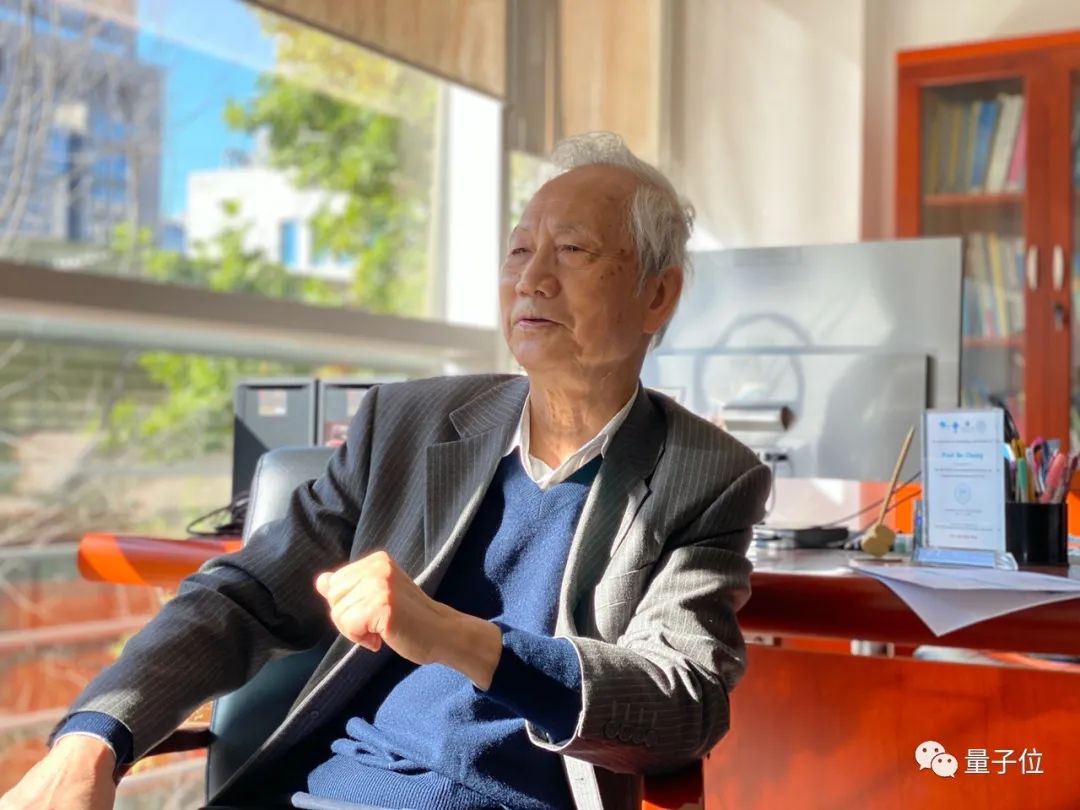 張鈸院士回應(yīng)任正非：解決卡脖子就要造新燈塔，照亮新航道