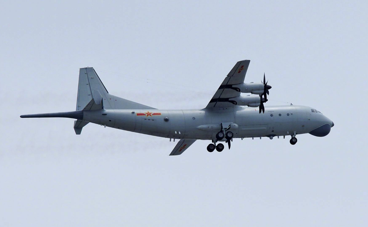 ��Ӣ�Ĳ��ҿ��ˣ���������ž�����ǹ�߻𡱣�̨�����´�������