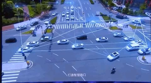 李彥宏兩會(huì)再提自動(dòng)駕駛：是時(shí)候推動(dòng)無(wú)人車商用了