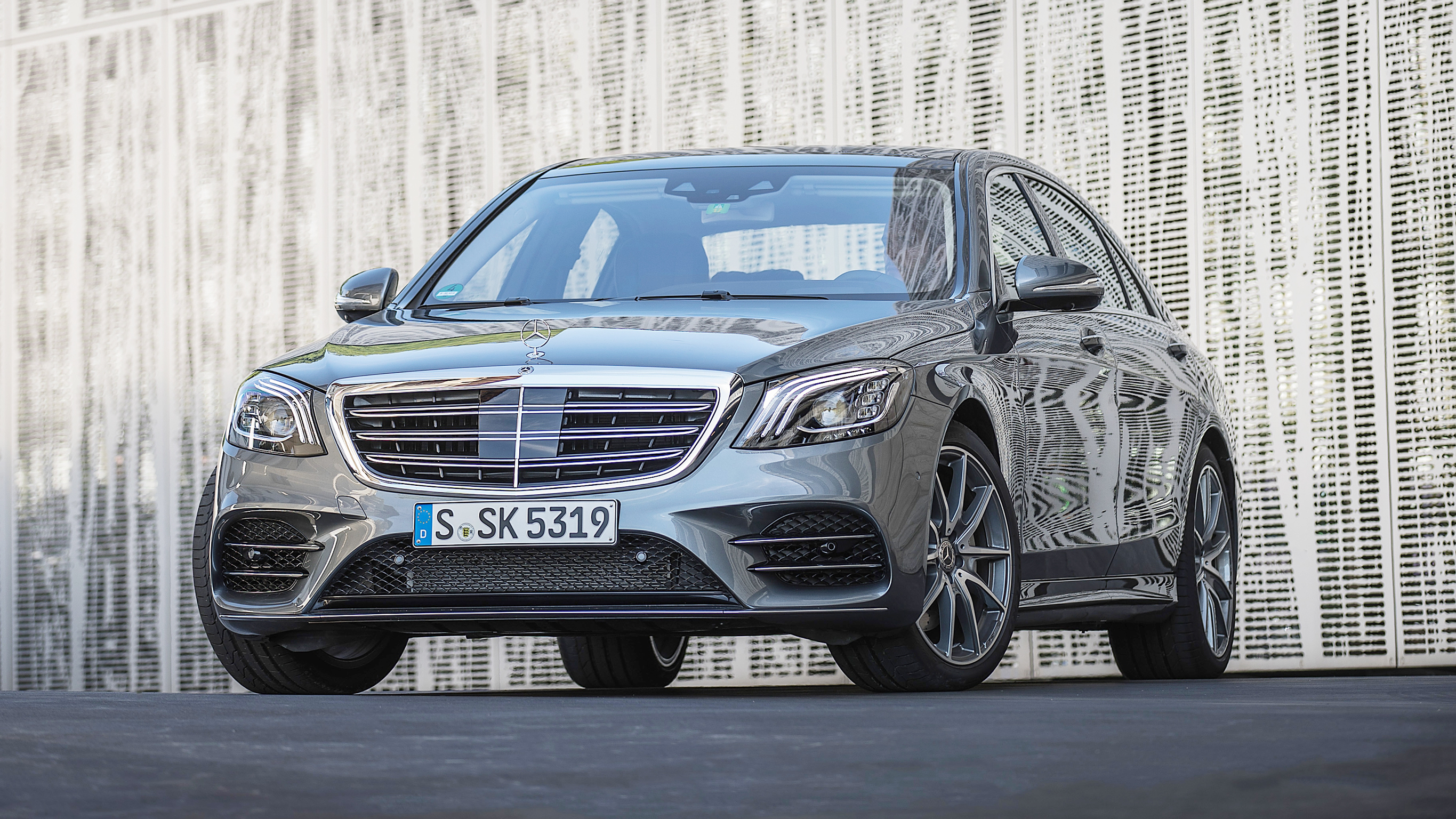 月薪5万买得起全新奔驰s级吗