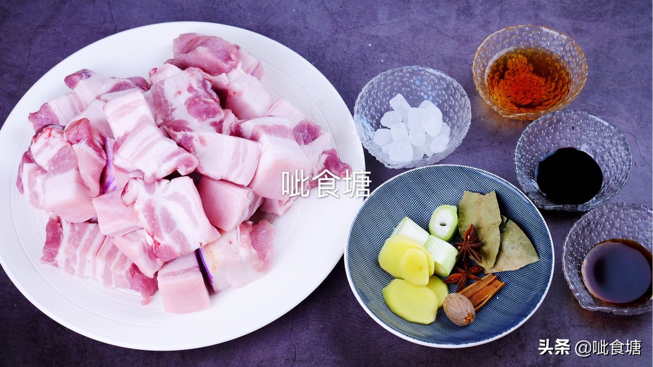 想吃肉夾饃還用點外賣？做法不難在家輕松搞定，外酥里嫩肉香四溢