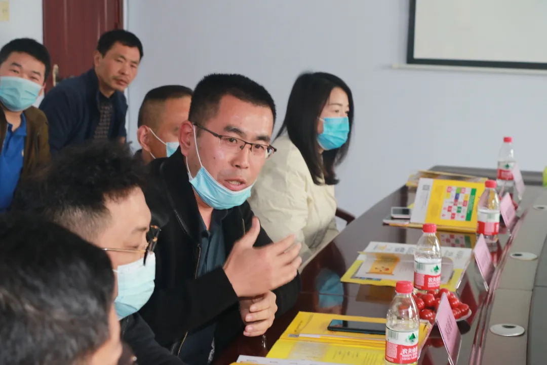 豆状元供应商齐聚座谈，共商豆制品行业发展大计