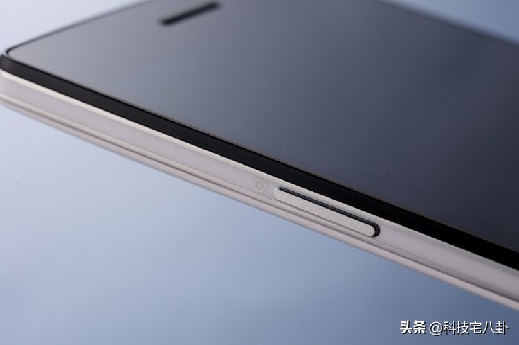 自拍手机中的名媛：OPPO Find 7 什么方式的自拍都好看