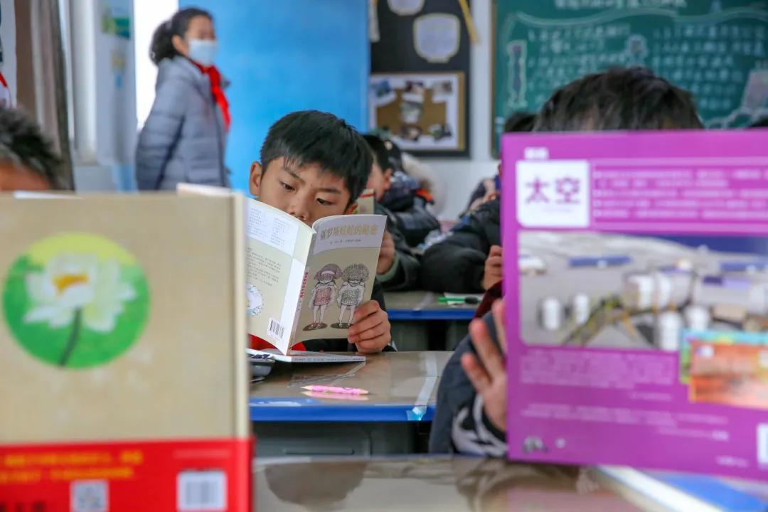 陈建龙董事长获“全国纺织行业抗击新冠肺炎疫情先进个人”称号