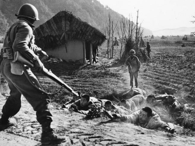 老兵在家务农三十年，直到被原部队寻找，才知