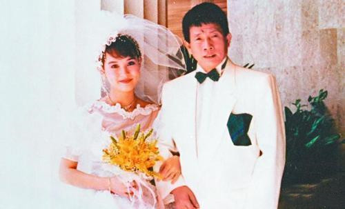 凄涼的劉家班：劉家良去世前原諒妻子，劉家輝在病床上掙扎9年