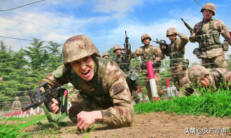 全国人大代表杨初格西：练兵备战工作抓得越来越紧了