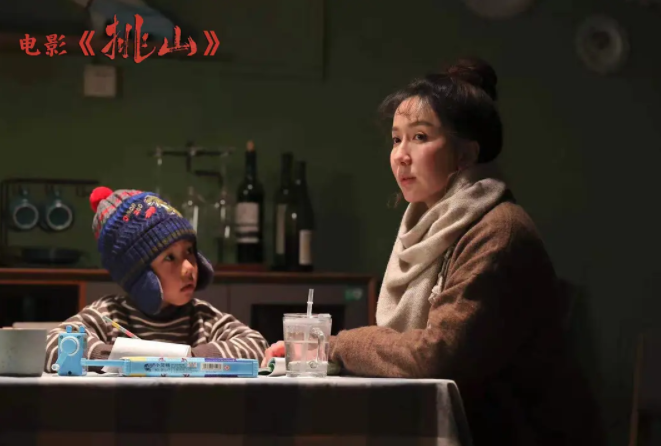 “全能藝人”婁藝瀟的幻滅史，一步錯，步步錯