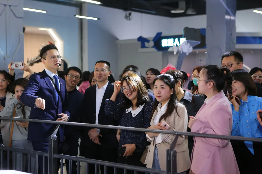 「喜讯」祝贺南湖小学成为四川科技馆“馆校合作”项目合作学校