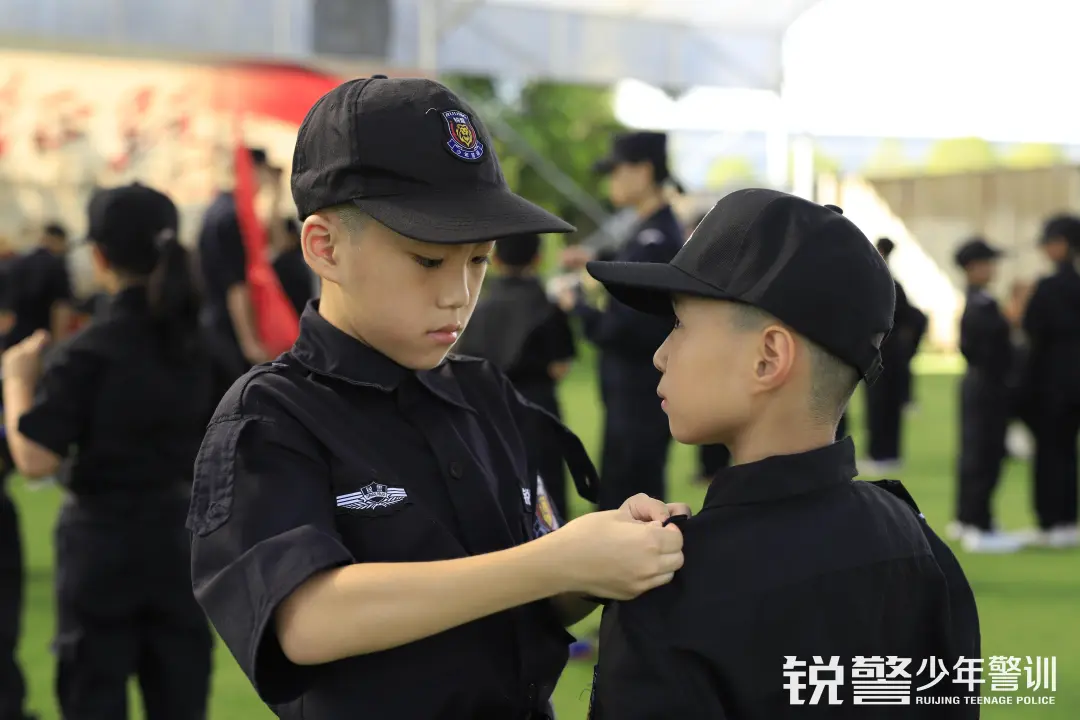 锐警少年警训夏令营：心之所向 身之所往