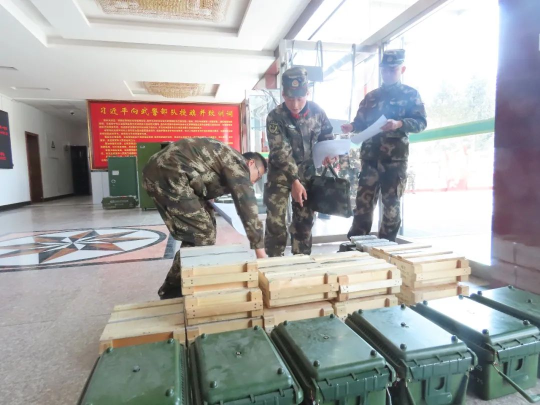 侯<a href=http://www.cngansu.cn/news/ target=_blank class=infotextkey></a>ܶӣǧ๫ Ѱһ