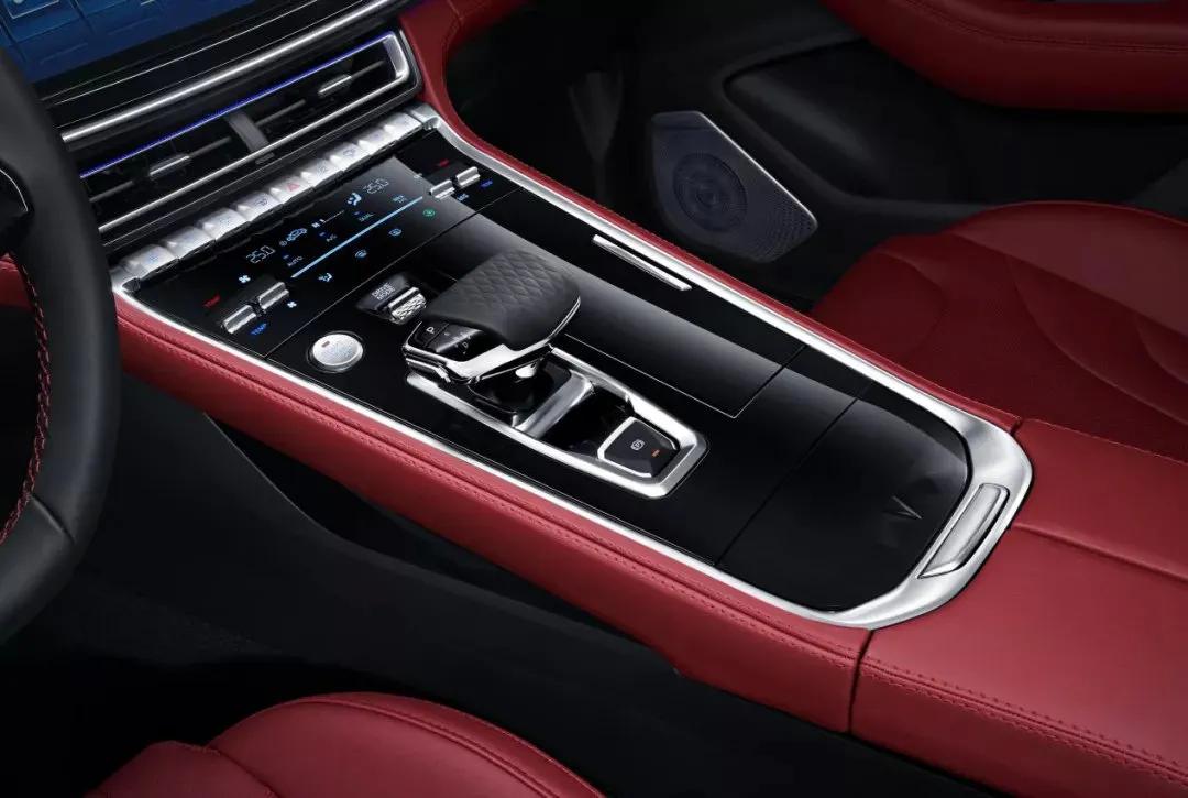 售价下调、配置提升，新款长安CS85 COUPE有何亮点？